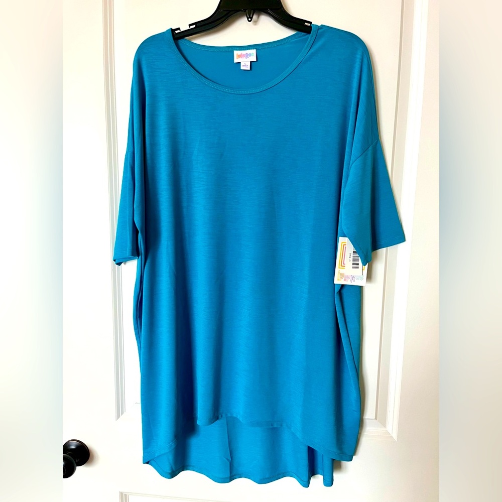 Women’s LuLaRoe tunic top - “Irma” size Large